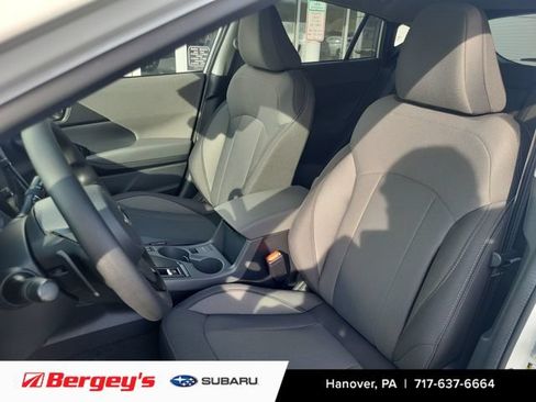 New 2026 Subaru Crosstrek 2.5i Premium AWD/4WD image 9