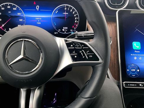 Certified 2025 Mercedes-Benz GLC 350e 4MATIC image 22