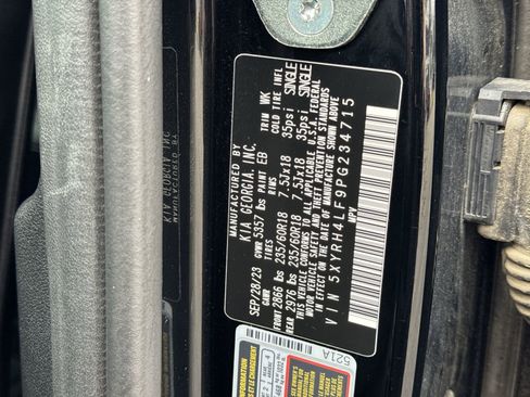 Used 2023 Kia Sorento EX w/ Panoramic Sunroof Package image 36