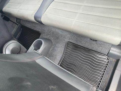 Used 2013 FIAT 500 Sport image 18