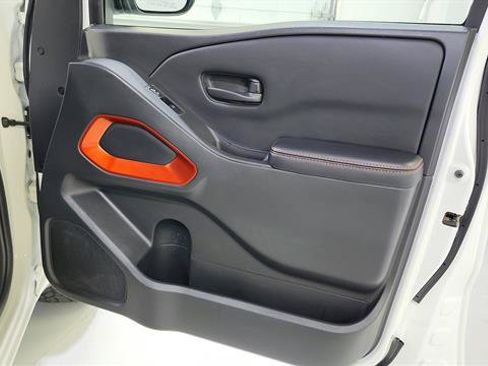 Certified 2026 Nissan Frontier PRO-4X AWD/4WD image 25