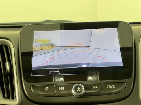 Used 2024 Chevrolet Malibu LT image 23