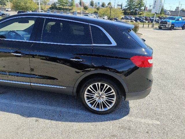 Used 2018 Lincoln MKX Reserve w/ Lincoln MKX Climate Package FWD image 11