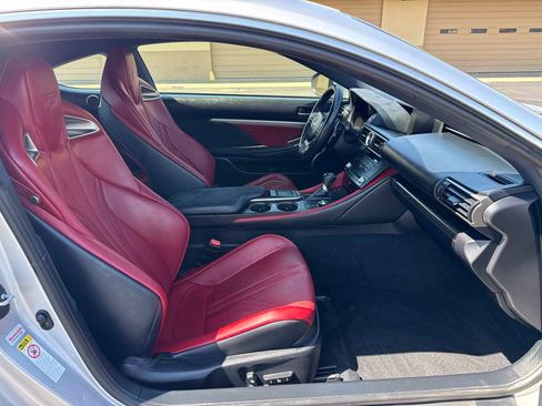 Used 2015 Lexus RC F w/ Premium Package RWD image 21