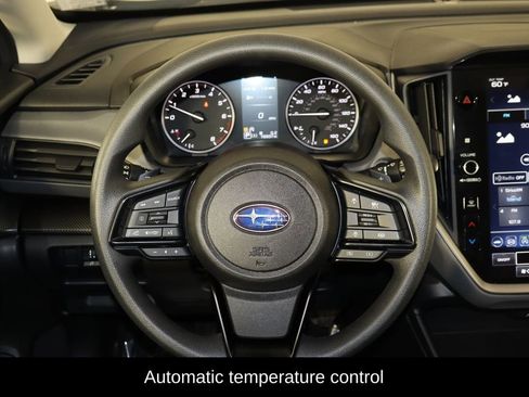 Used 2024 Subaru Crosstrek 2.0i Premium AWD/4WD image 7