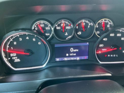 Used 2021 Chevrolet Silverado 1500 LT Trail Boss w/ LPO, Dark Essentials Package image 17