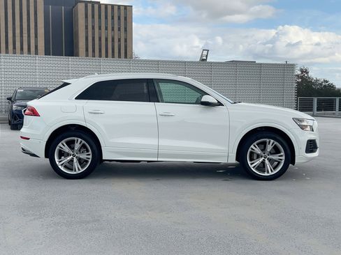 Used 2023 Audi Q8 Premium Plus image 8