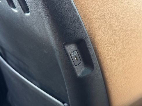 Used 2024 Hyundai Santa Fe Limited image 35