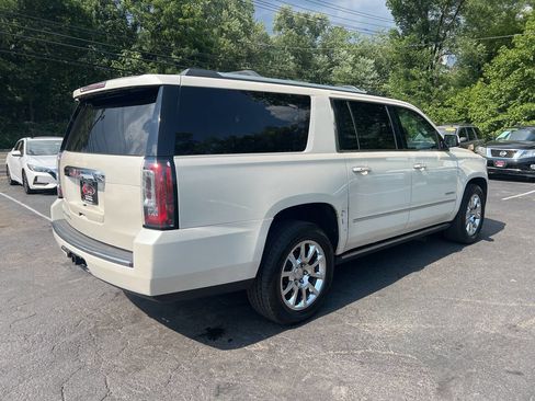Used 2015 GMC Yukon XL Denali w/ Premium Package image 5