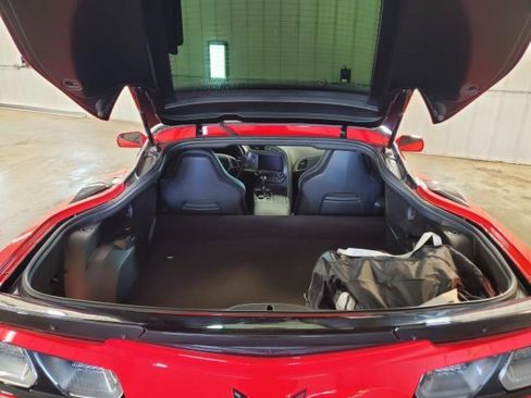 Used 2019 Chevrolet Corvette Z06 RWD image 8