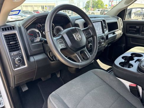 Used 2021 RAM 1500 Tradesman w/ Tradesman SXT Package RWD image 17