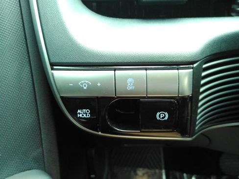 Used 2022 Hyundai Ioniq 5 SE w/ Cargo Package RWD image 34