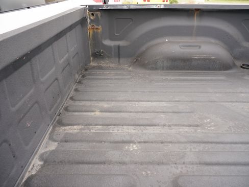 Used 2016 RAM 2500 SLT w/ Protection Group image 25