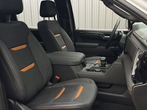 Used 2026 GMC Sierra 1500 AT4 w/ AT4 Premium Package AWD/4WD image 41