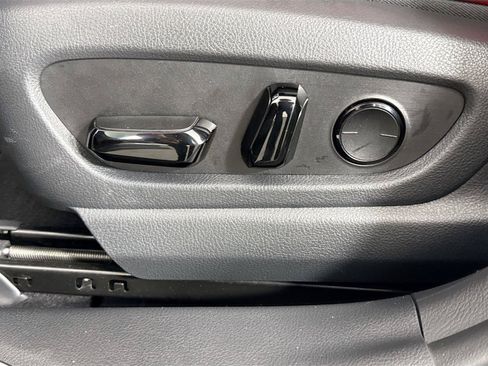 Used 2024 Lexus UX 250h F Sport FWD image 31