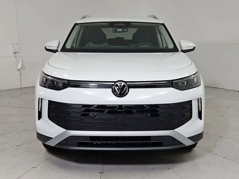 New 2026 Volkswagen Tiguan S AWD/4WD image 9