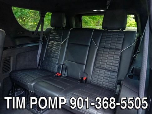 Used 2023 Cadillac Escalade ESV Sport Platinum w/ Heavy-Duty Trailer Package AWD/4WD image 14
