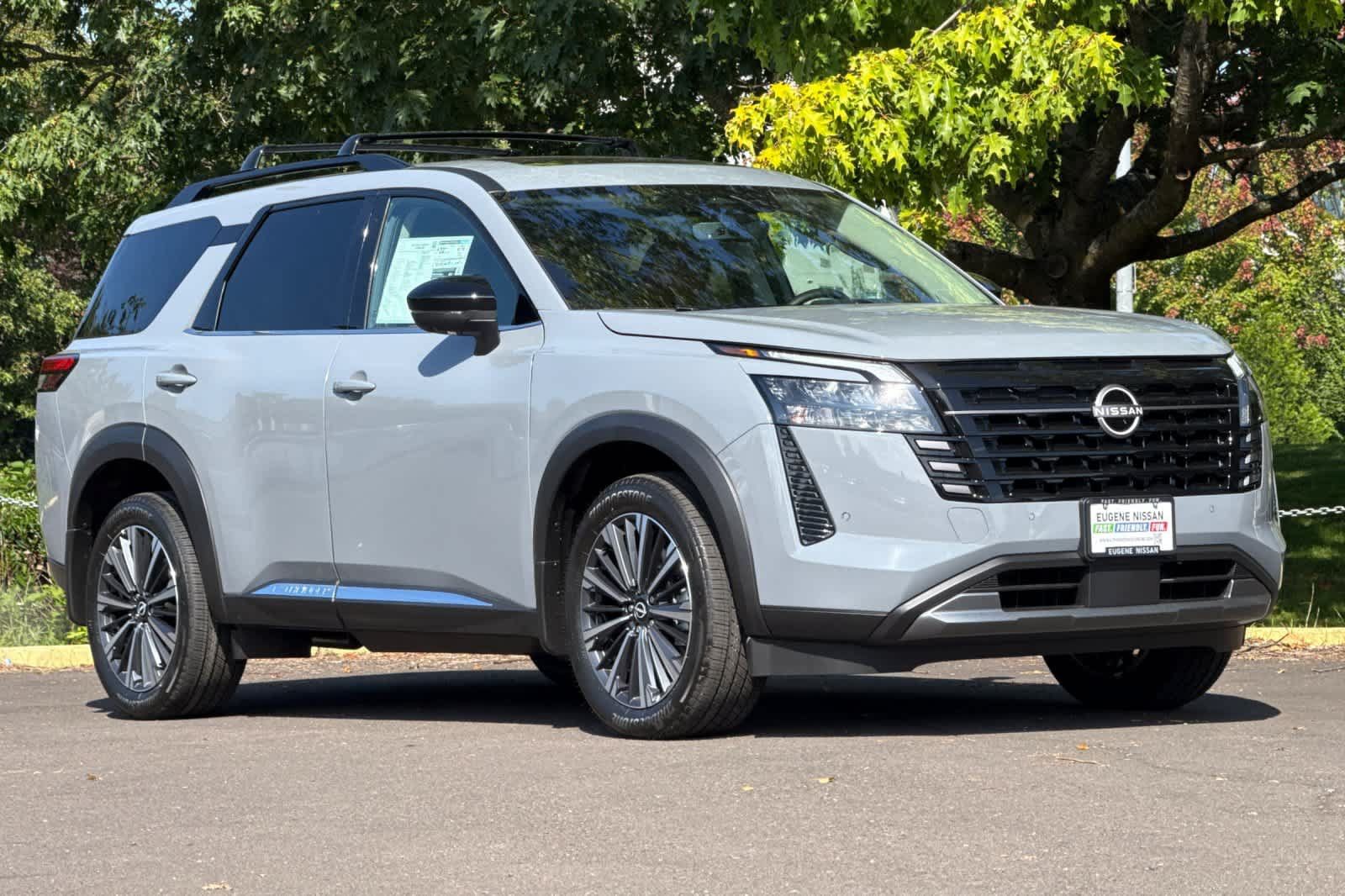 New 2026 Nissan Pathfinder Platinum AWD/4WD image 9