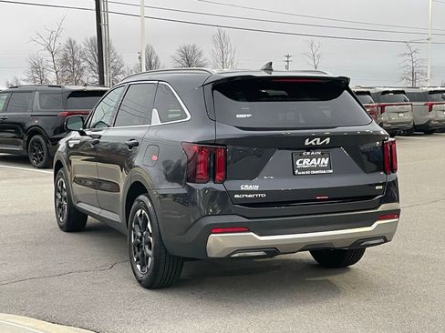 New 2025 Kia Sorento S AWD/4WD image 5