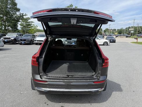 Used 2022 Volvo XC60 B6 Inscription w/ Advanced Package AWD/4WD image 9