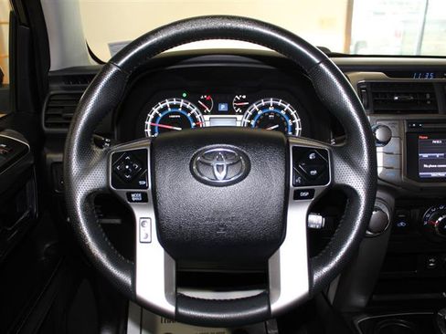 Used 2015 Toyota 4Runner SR5 Premium AWD/4WD image 15