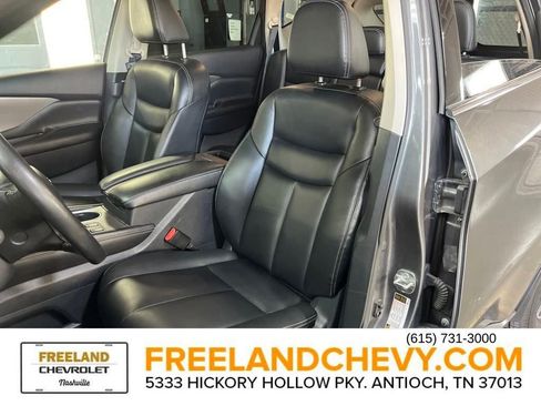 Used 2023 Nissan Murano SV image 21