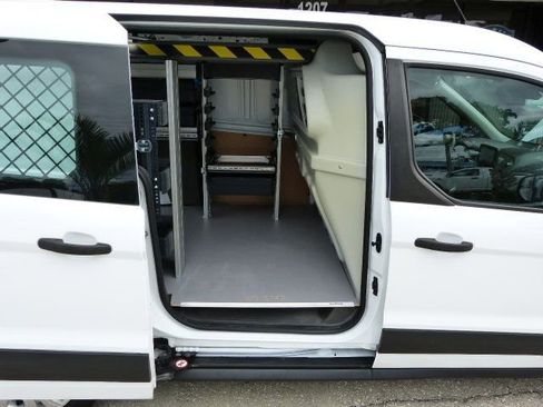 Used 2022 Ford Transit Connect XL image 22