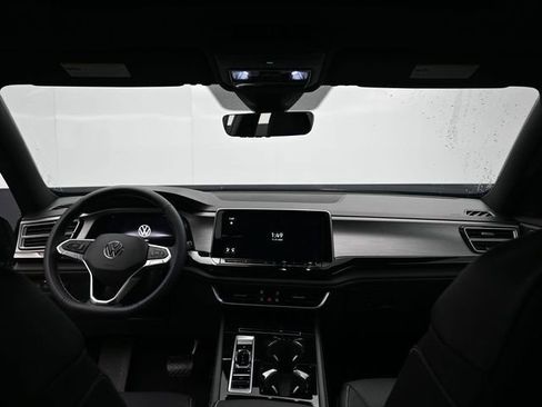 New 2026 Volkswagen Atlas Cross Sport SE AWD/4WD image 10