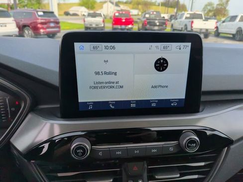 Certified 2023 Ford Escape Active AWD/4WD image 10