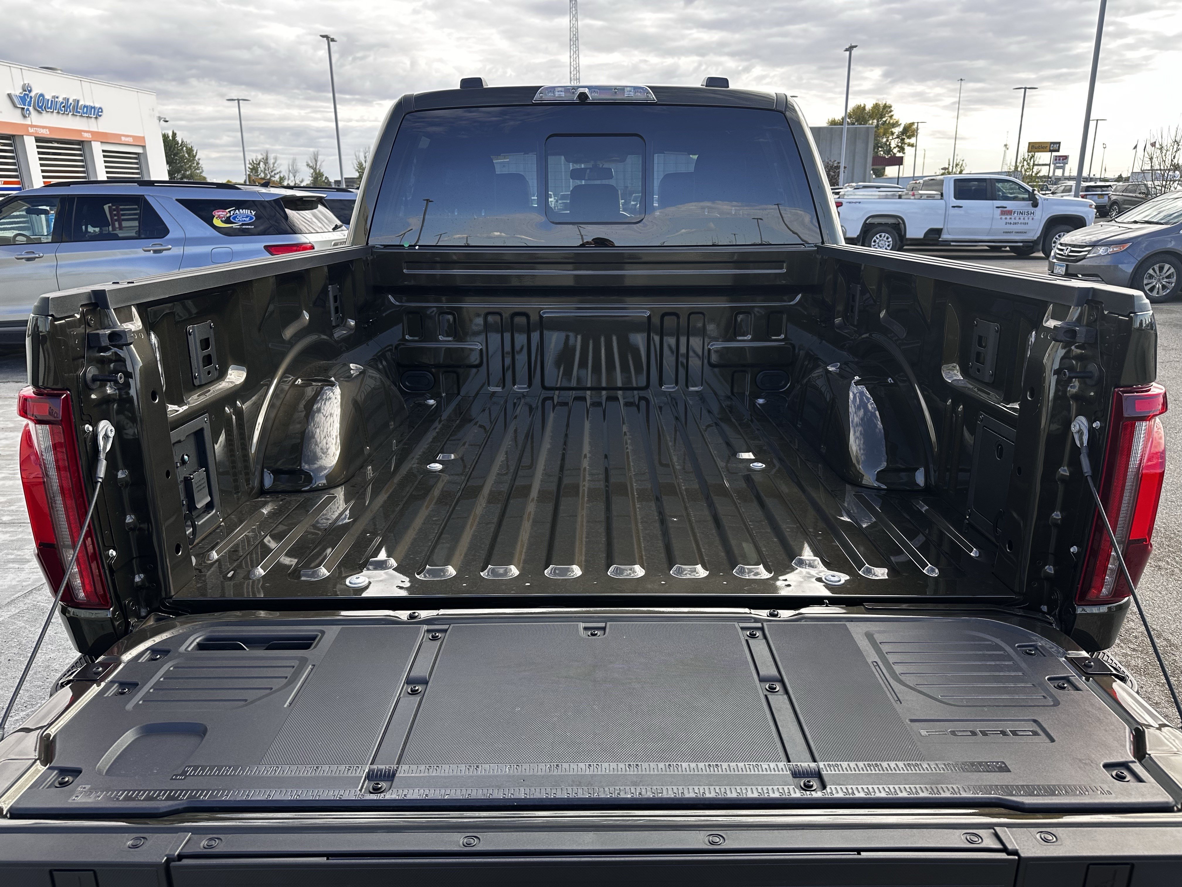 New 2026 Ford F150 Raptor AWD/4WD image 6