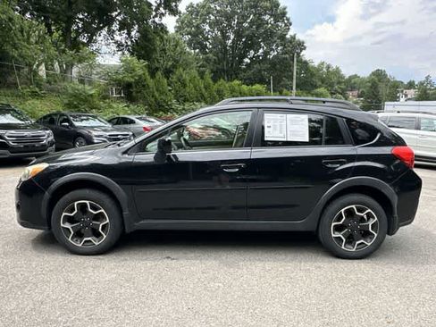 Used 2013 Subaru Crosstrek 2.0i Limited AWD/4WD image 2