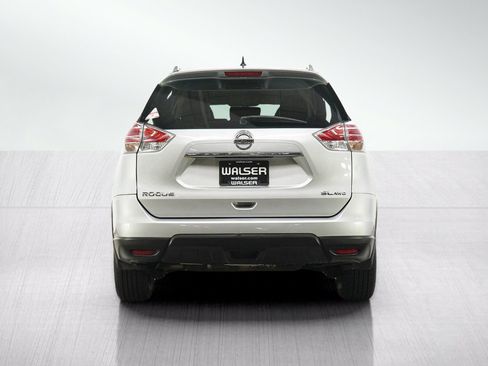 Used 2016 Nissan Rogue SL AWD/4WD image 4