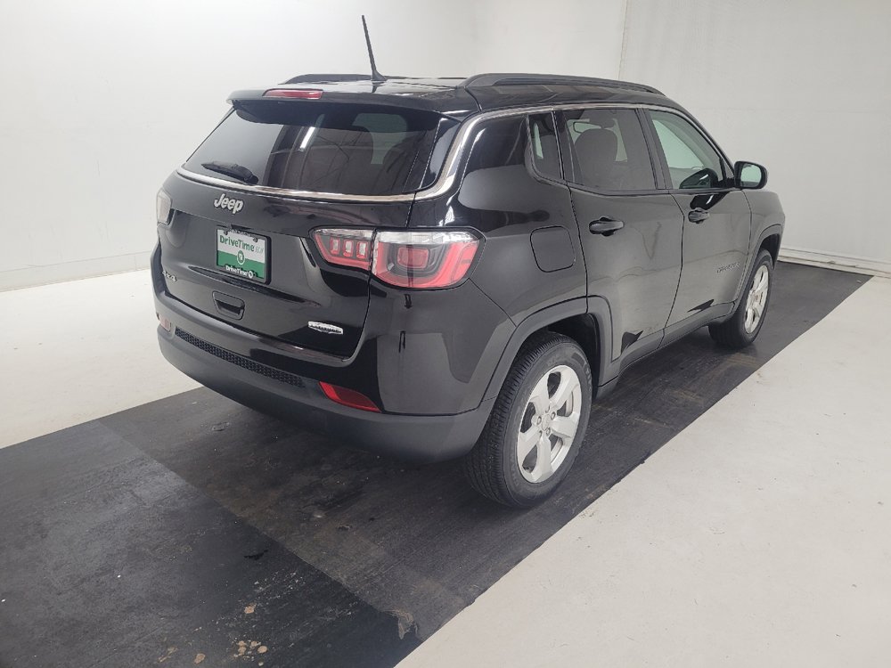 Used 2018 Jeep Compass Latitude AWD/4WD image 9