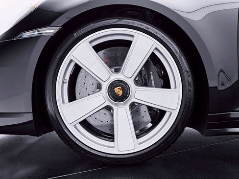 Used 2025 Porsche 911 Turbo S AWD/4WD image 3
