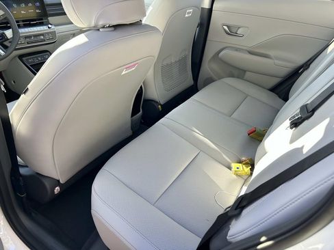 New 2026 Hyundai Kona SEL Premium image 18