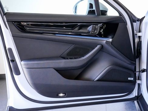 New 2026 Porsche Panamera 4 AWD/4WD image 12