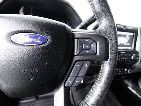 Used 2015 Ford F150 XLT w/ Equipment Group 302A Luxury AWD/4WD image 28