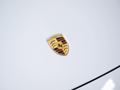 Certified 2024 Porsche Taycan 4 Cross Turismo image 34