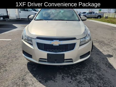 Used 2012 Chevrolet Cruze LT image 2