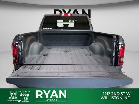 New 2026 RAM 2500 Big Horn AWD/4WD image 15
