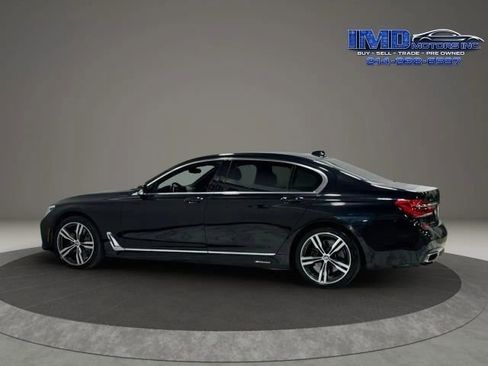 Used 2017 BMW 750i xDrive AWD/4WD image 9