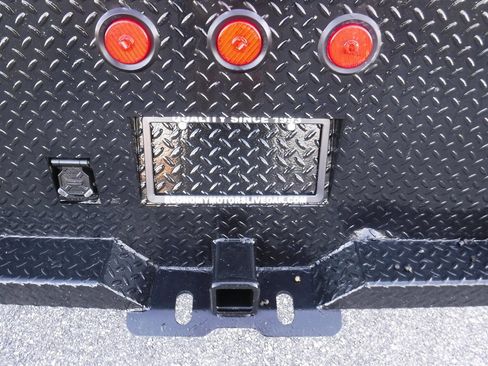 Used 2022 GMC Sierra 3500 Pro w/ Convenience Package image 7