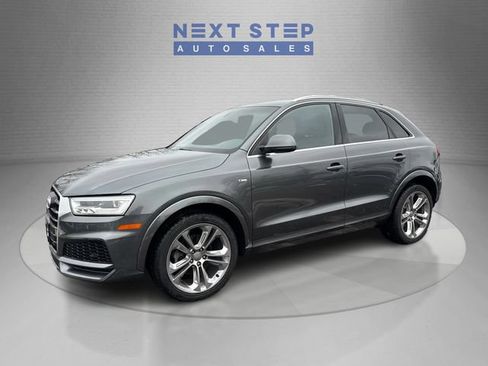 Used 2018 Audi Q3 2.0T Premium Plus w/ Premium Plus Package AWD/4WD image 3