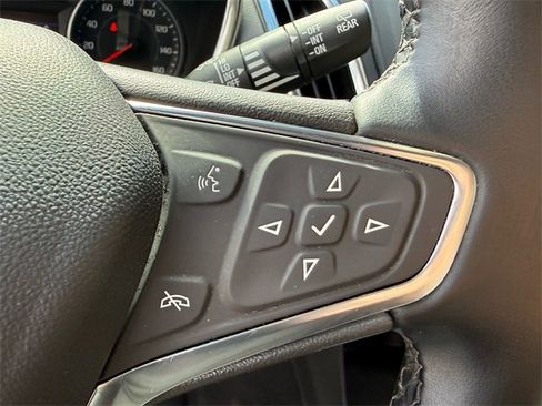 Used 2024 Chevrolet Equinox LT image 35