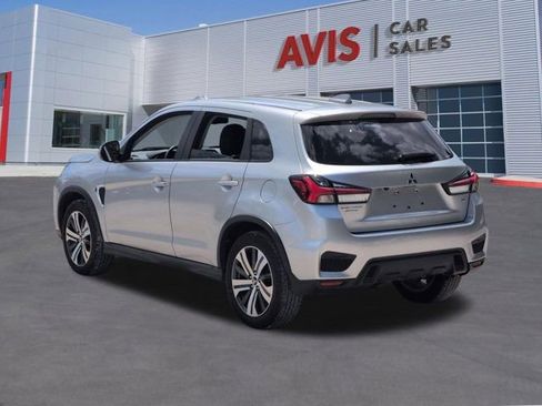 Used 2025 Mitsubishi Outlander Sport SE AWD/4WD image 9