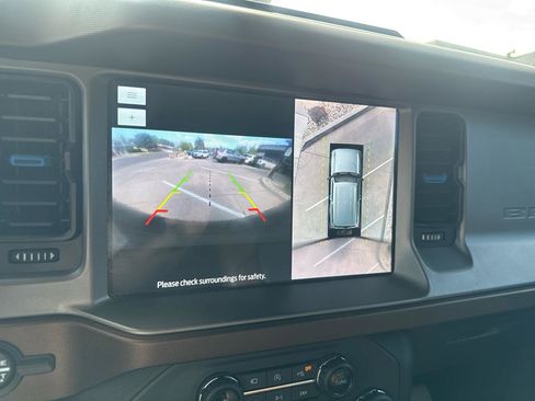 Used 2023 Ford Bronco Outer Banks AWD/4WD image 19