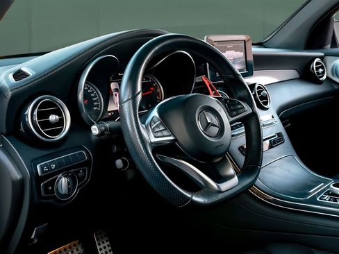 Used 2019 Mercedes-Benz GLC 43 AMG 4MATIC Coupe image 40