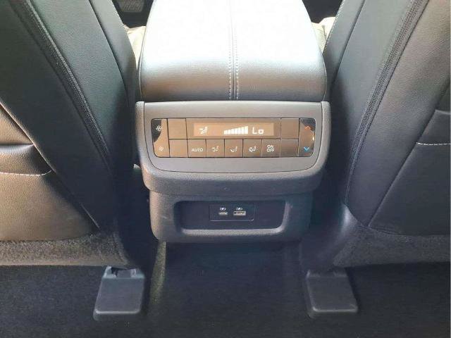 Certified 2024 Nissan Pathfinder SL FWD image 14