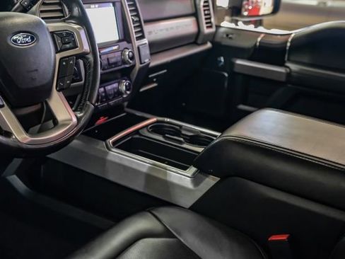 Used 2019 Ford F250 Platinum w/ Platinum Ultimate Package image 26