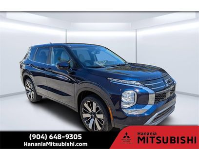 New 2025 Mitsubishi Outlander SE